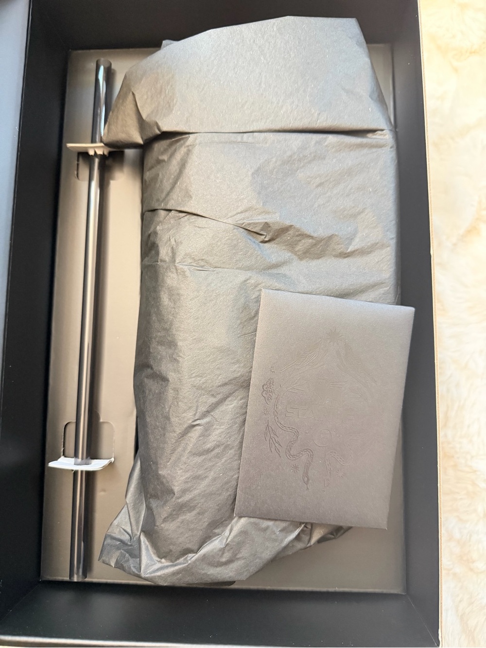 Stanley Deadly Damask - 40 oz - Picture 2 of 5